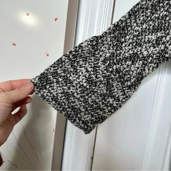 Candy Couture Sweater Heathered Black & White Size Large - Picture 3 of 16